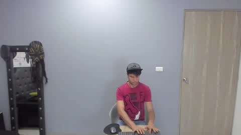 angel_schiavone online show from September 2025 12:05:02 PM