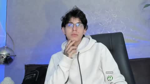 angel_scott2 online show from February 2026 11:43:02 AM