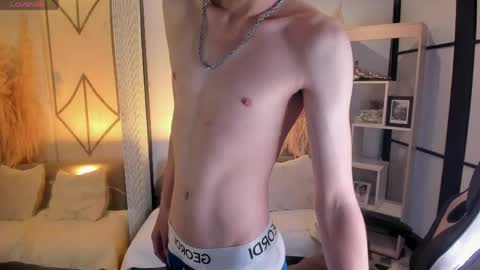 Angel online show from April 2026 08:50:01 PM
