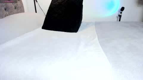 Angel online show from January 2026 05:33:02 AM