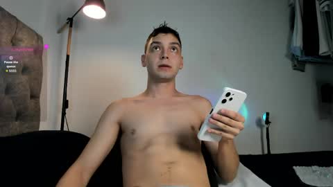 Snapshot of angel_sunshine chatting on May 2026 09:35:01 AM Angel online show from May 2026 09:35:01 AM