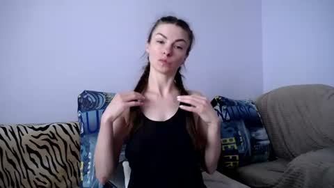Snapshot of angel_zoe77 chatting on July 2026 10:44:01 AM Zoe online show from July 2026 10:44:01 AM