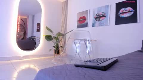 A N G E LA.  online show from January 2026 03:53:02 AM