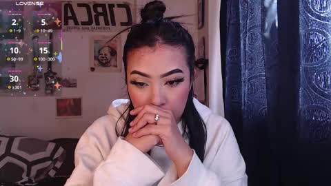 A N G E L A  E L L I S S   online show from January 2026 06:22:02 PM