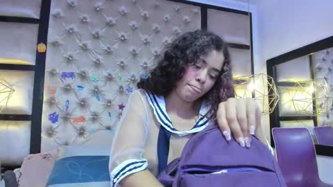 Angela online show from November 2025 12:16:02 PM