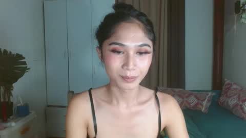 Snapshot of angela_mccollins chatting on February 2025 03:04:02 AM angela online show from February 2025 03:04:02 AM