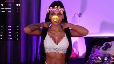 Snapshot of angela_myst chatting on November 2025 04:50:01 PM Angela online show from November 2025 04:50:01 PM