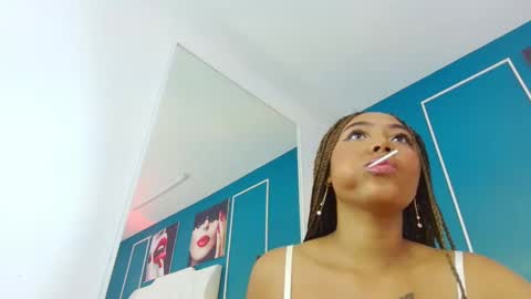 Snapshot of angela_robert chatting on September 2025 01:47:01 PM Angela Roberts online show from September 2025 01:47:01 PM