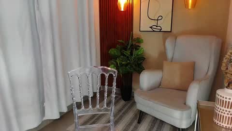 Angela online show from December 2024 06:42:02 PM