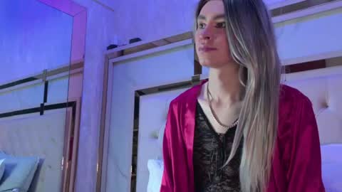 Snapshot of angela_white22 chatting on April 2026 07:11:01 PM angela_white22 online show from April 2026 07:11:01 PM