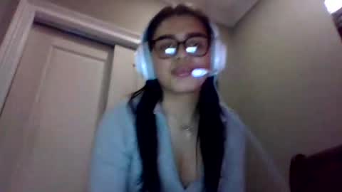 angelabvalle online show from February 2026 02:30:01 AM