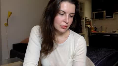 Snapshot of angeladarkk chatting on December 2024 08:29:01 PM Angela online show from December 2024 08:29:01 PM