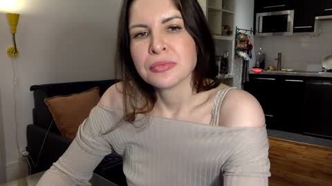 Snapshot of angeladarkk chatting on February 2025 10:36:01 PM Angela online show from February 2025 10:36:01 PM