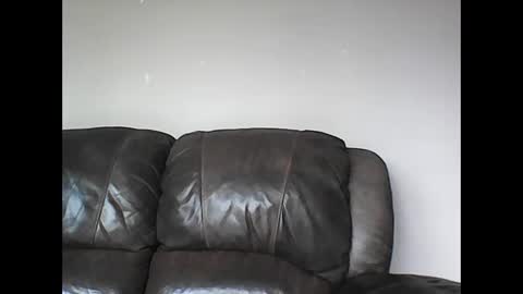 Angel online show from February 2026 01:09:01 PM