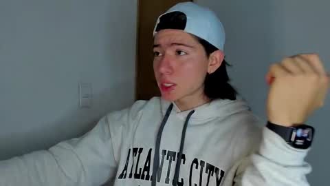 Angel Bennet online show from November 2025 01:22:01 AM