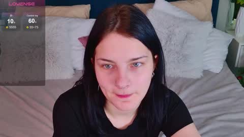 angel online show from December 2025 12:23:02 PM