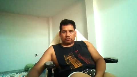 angeldavid90 online show from April 2026 09:39:33 PM
