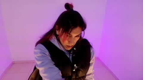 angele online show from May 2026 06:16:02 PM
