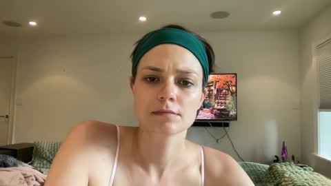 Snapshot of angeleleven11 chatting on September 2025 09:09:02 PM angeleleven11 online show from September 2025 09:09:02 PM