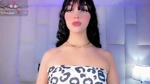 angeles_bust online show from October 2025 08:11:02 PM