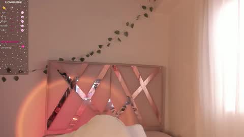 Angel Fiore online show from December 2025 06:38:02 PM