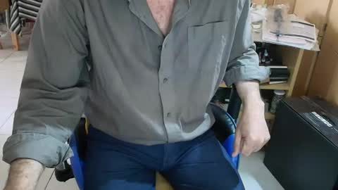 angelgarcia269 online show from November 2025 12:05:02 PM