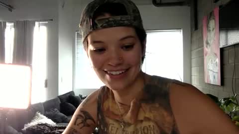 Snapshot of angelia01m chatting on May 2026 06:53:01 PM angelia01m online show from May 2026 06:53:01 PM