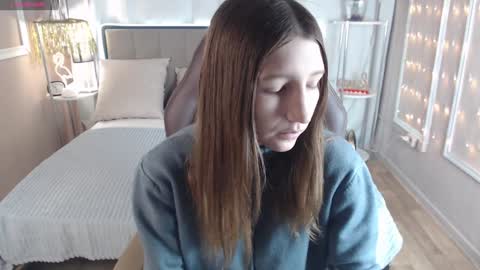 Angelica online show from January 2025 12:18:01 PM