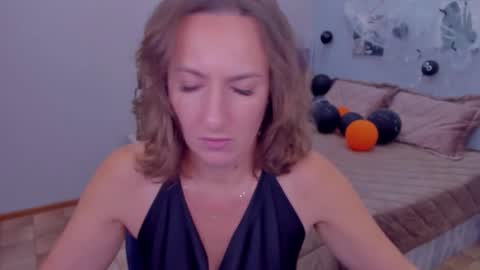 AngelicaCream online show from November 2025 09:42:02 AM