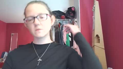 Snapshot of angelicangel3 chatting on December 2025 06:06:01 PM AngelicAngel online show from December 2025 06:06:01 PM