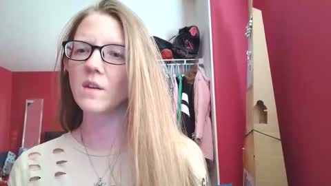 Snapshot of angelicangel3 chatting on December 2025 11:32:01 PM AngelicAngel online show from December 2025 11:32:01 PM