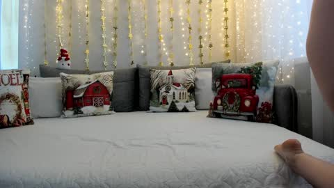 Snapshot of angelicarai chatting on December 2024 03:25:01 AM Angelica Rai online show from December 2024 03:25:01 AM