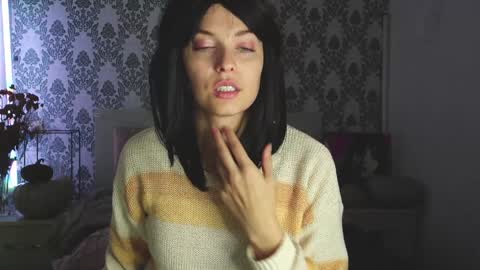 Angelika Rouge online show from November 2025 01:32:01 PM