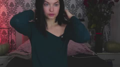 Angelika Rouge online show from December 2025 07:48:01 AM