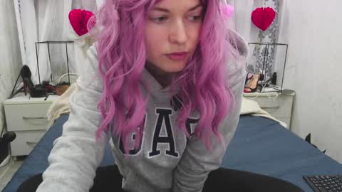 Angelika Rouge online show from March 2026 09:33:02 AM