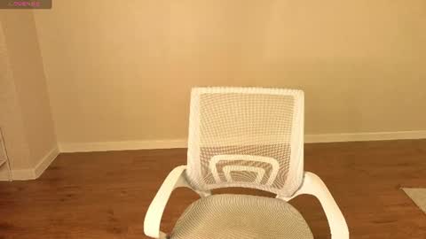 Snapshot of angelina_becker chatting on June 2026 12:53:02 AM Angelina online show from June 2026 12:53:02 AM