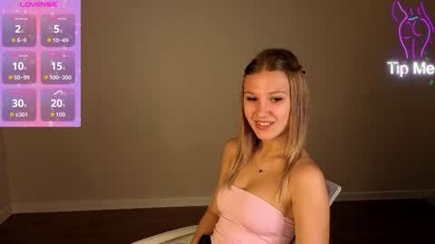 Snapshot of angelina_becker chatting on June 2026 12:57:01 AM Angelina online show from June 2026 12:57:01 AM