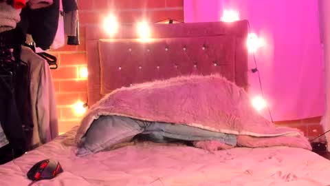 Snapshot of angelina_rouse12 chatting on February 2025 06:26:02 AM Angelina Rouse online show from February 2025 06:26:02 AM