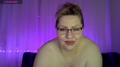 AngelinaGlam online show from May 2026 06:25:01 PM