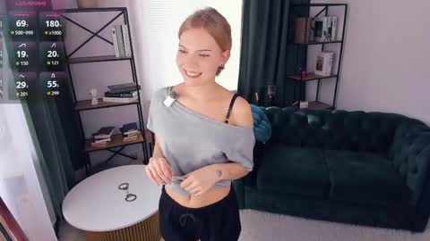 Alice WOW online show from May 2026 08:20:01 AM