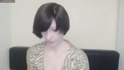 Snapshot of angelinalov_ chatting on February 2025 07:47:02 AM Angelina online show from February 2025 07:47:02 AM