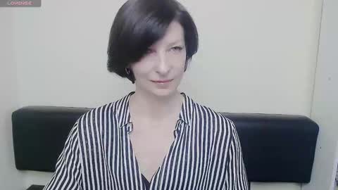 Snapshot of angelinalov_ chatting on February 2025 10:59:02 AM Angelina online show from February 2025 10:59:02 AM