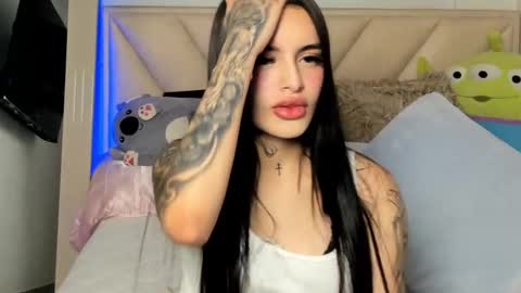 Angeline Smith  online show from March 2025 10:56:02 AM