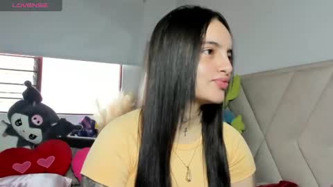 Snapshot of angeline__smith chatting on July 2026 09:40:02 PM Angeline Smith online show from July 2026 09:40:02 PM