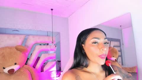 Snapshot of angelineheet chatting on December 2025 03:33:02 AM Angeline Heet online show from December 2025 03:33:02 AM