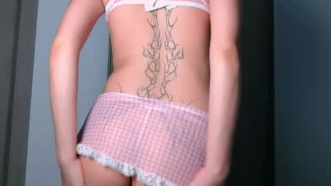 Angelinhaa  online show from October 2025 12:52:02 AM