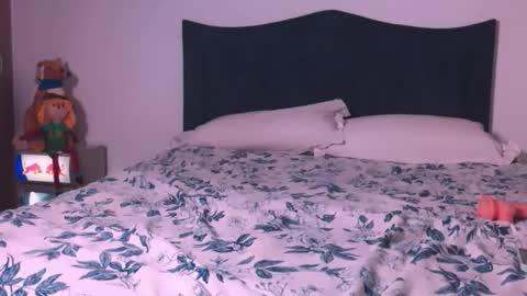 Angelinhaa  online show from February 2026 03:55:02 AM