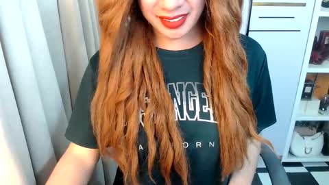 Anglina online show from April 2026 10:51:02 PM