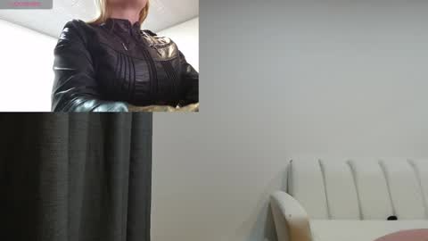 angelita_success online show from December 2025 01:32:02 AM