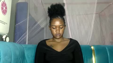 angelkyla online show from November 2025 04:50:02 AM